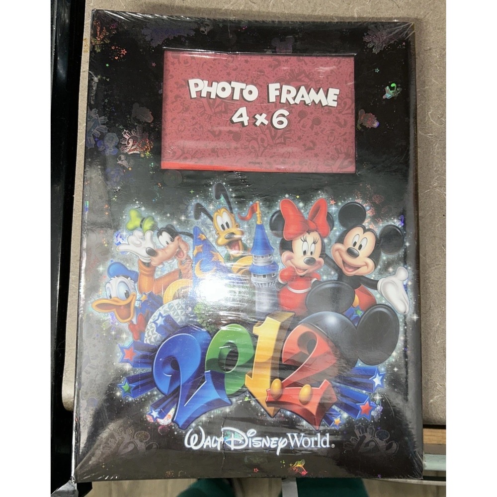 NEW Walt Disney World Photo Frame Photo Album 50 Photo Sleeves 2012